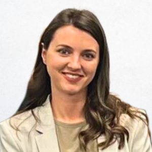 Headshot of Xhoana Laska